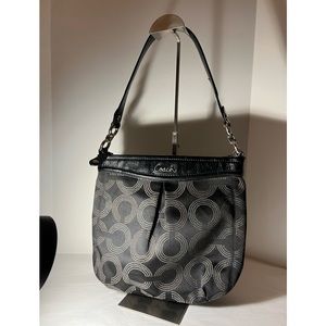 Vintage Coach Ashley Dotted Op-Art Pleated Hippie Shoulder Bag F20088